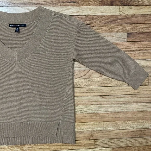 White House Black Market - Sweater - Picture 6 of 11